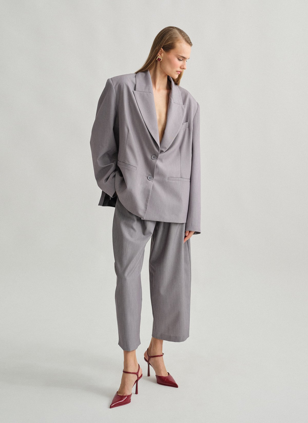Textured barrel-fit trousers-18