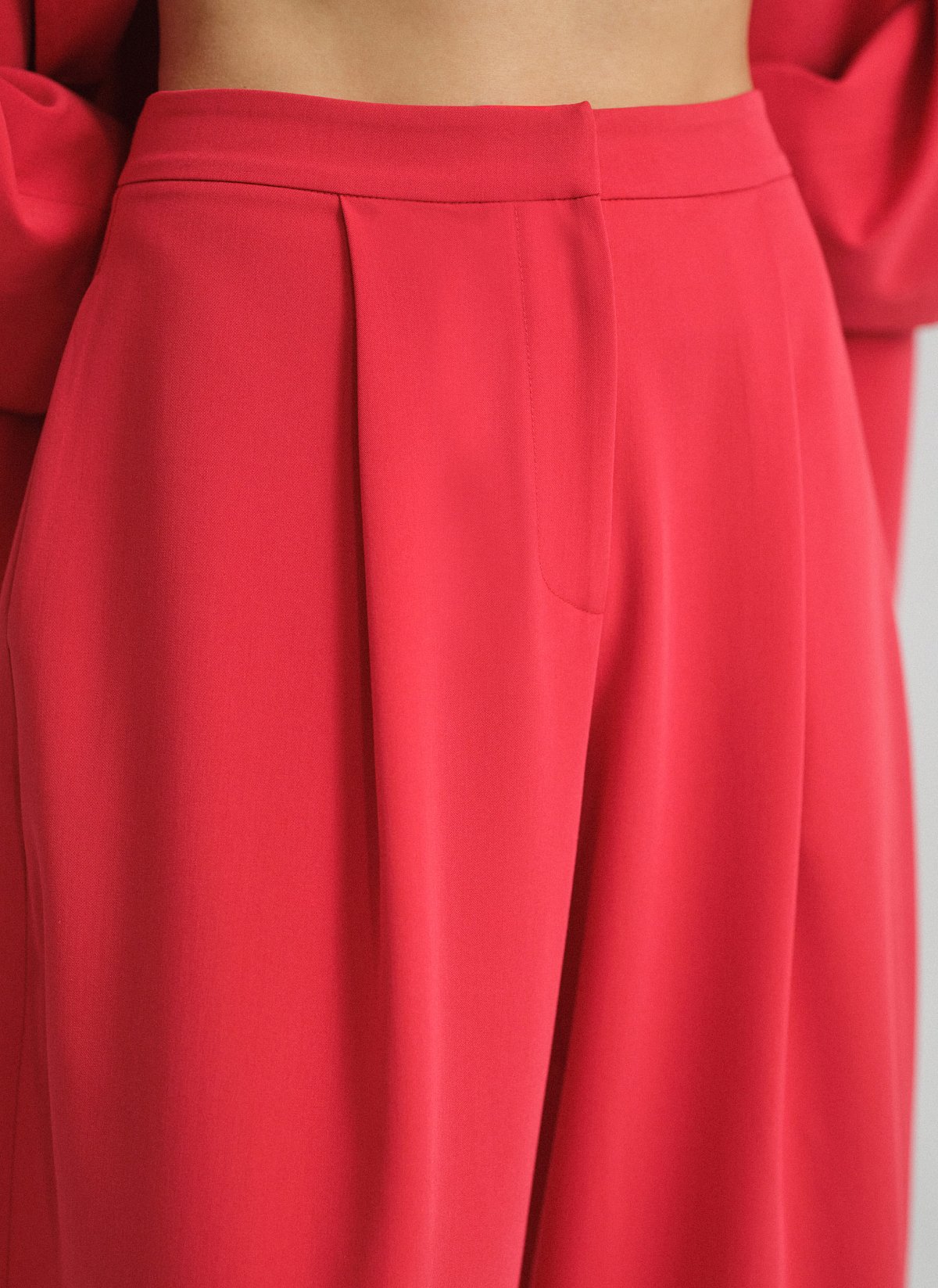 Textured barrel-fit trousers-23