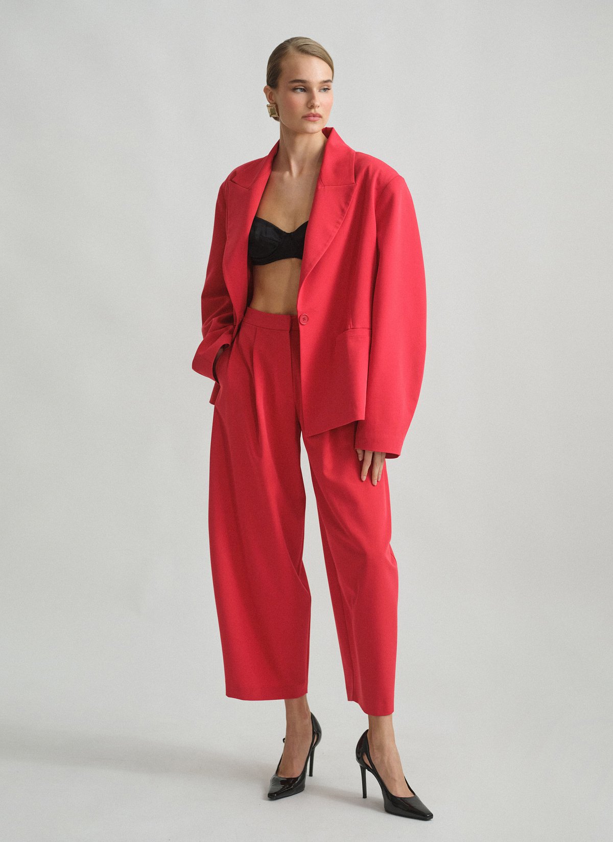 Textured barrel-fit trousers-25