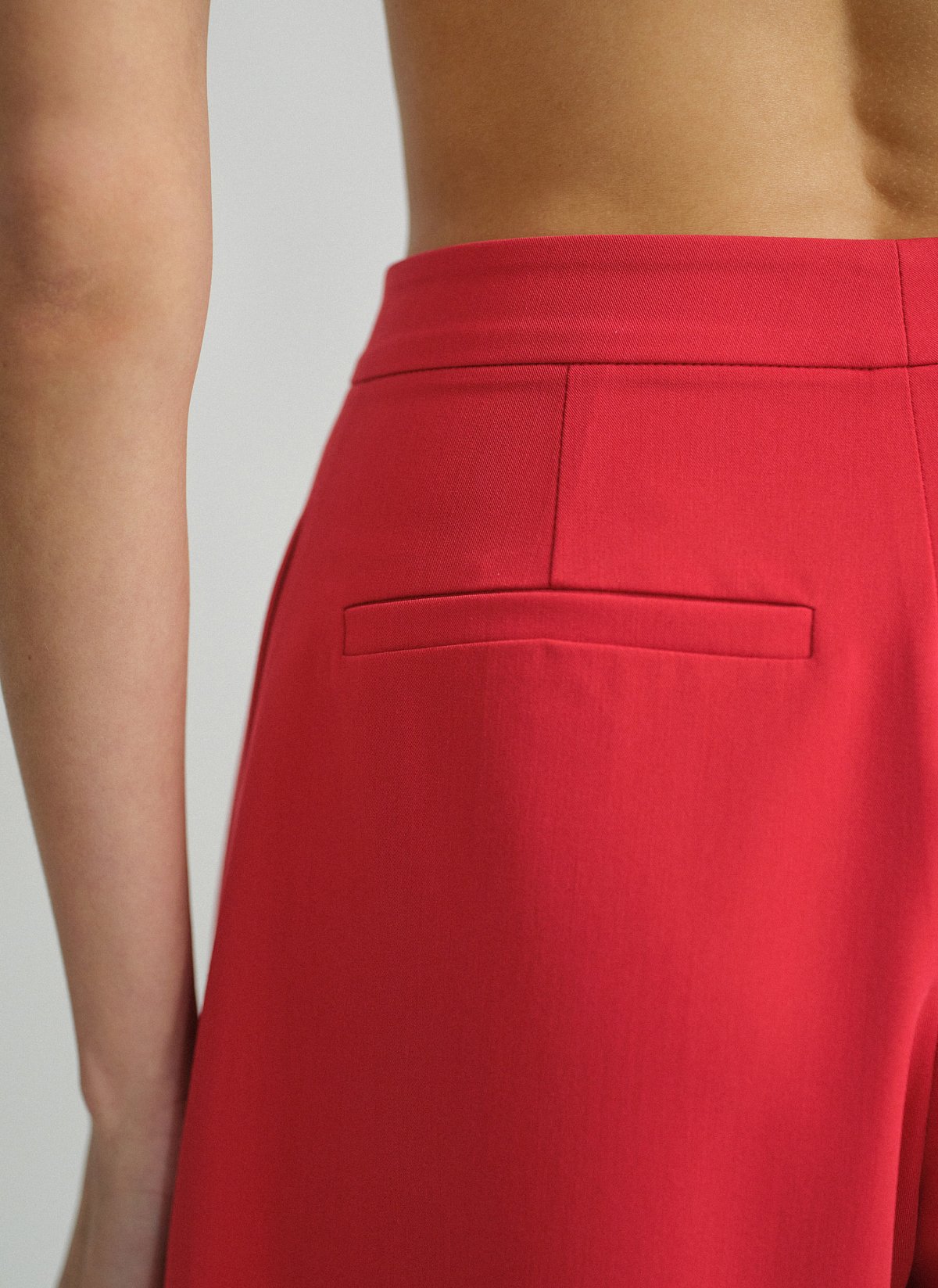 Textured barrel-fit trousers-27