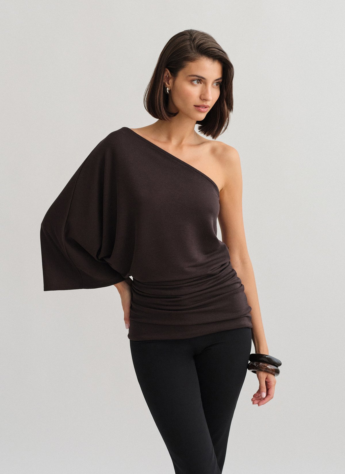 One-shoulder μίνι φόρεμα με ελαφριά πλέξη-16