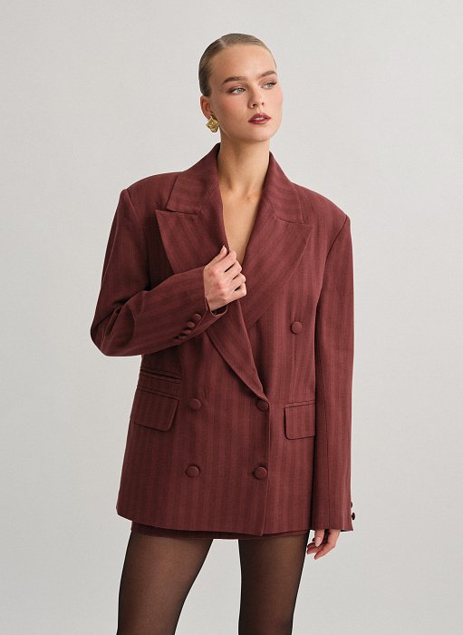Γυναικείο oversized σταυρωτό μπλέιζερ με ρίγα